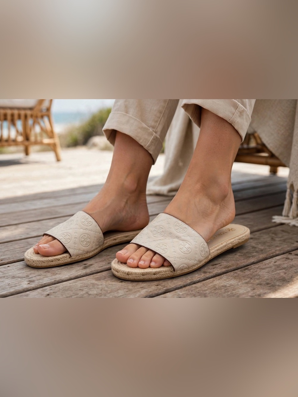 Tory Burch T monogram Espadrille slide sandal size 8 M new cream embossed leathe